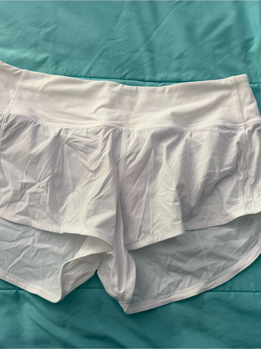 Women's speed short low rise size 6 2 inch inseam